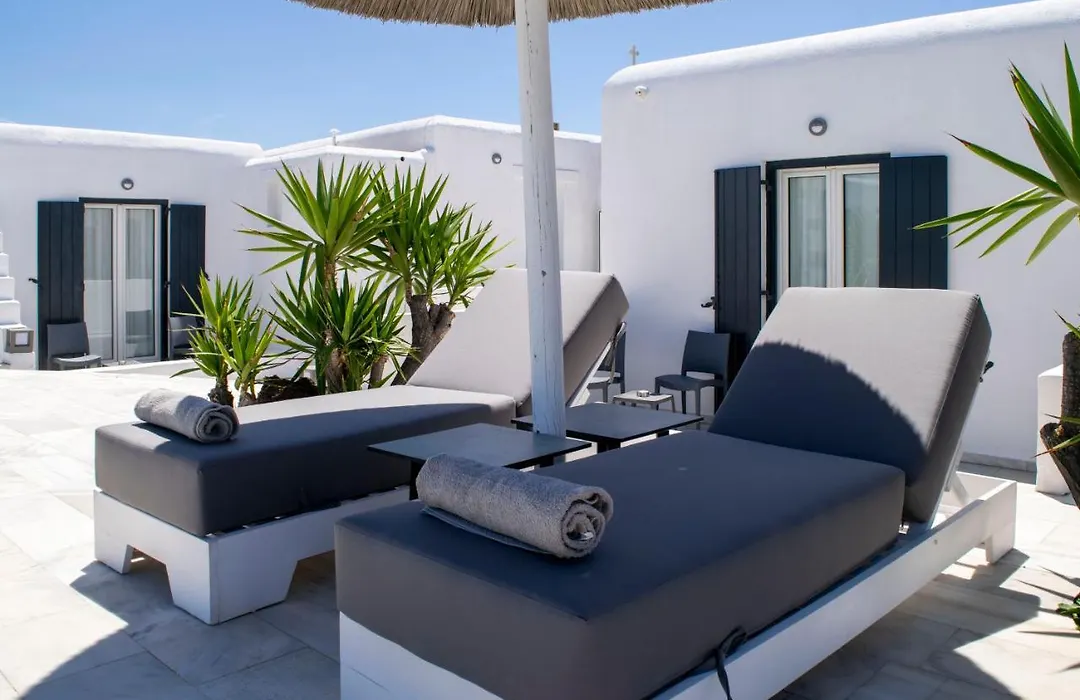 Giannoulaki Hotel-1